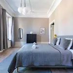 Deluxe At Perfect Location Apartamento