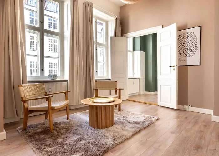 Lägenhet Deluxe At Perfect Location *