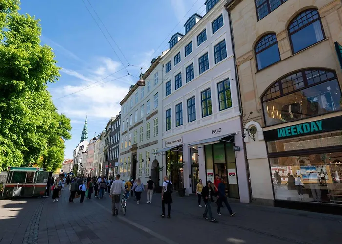 Lägenhet Deluxe At Perfect Location *